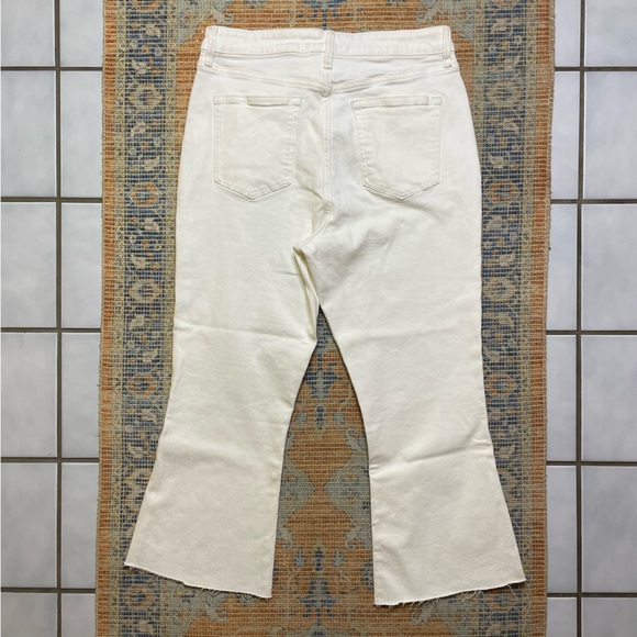 NWOT Elizabeth And James White High Rise Flare/Bootcut/Raw Hem Jeans 10/30 - Picture 3 of 8